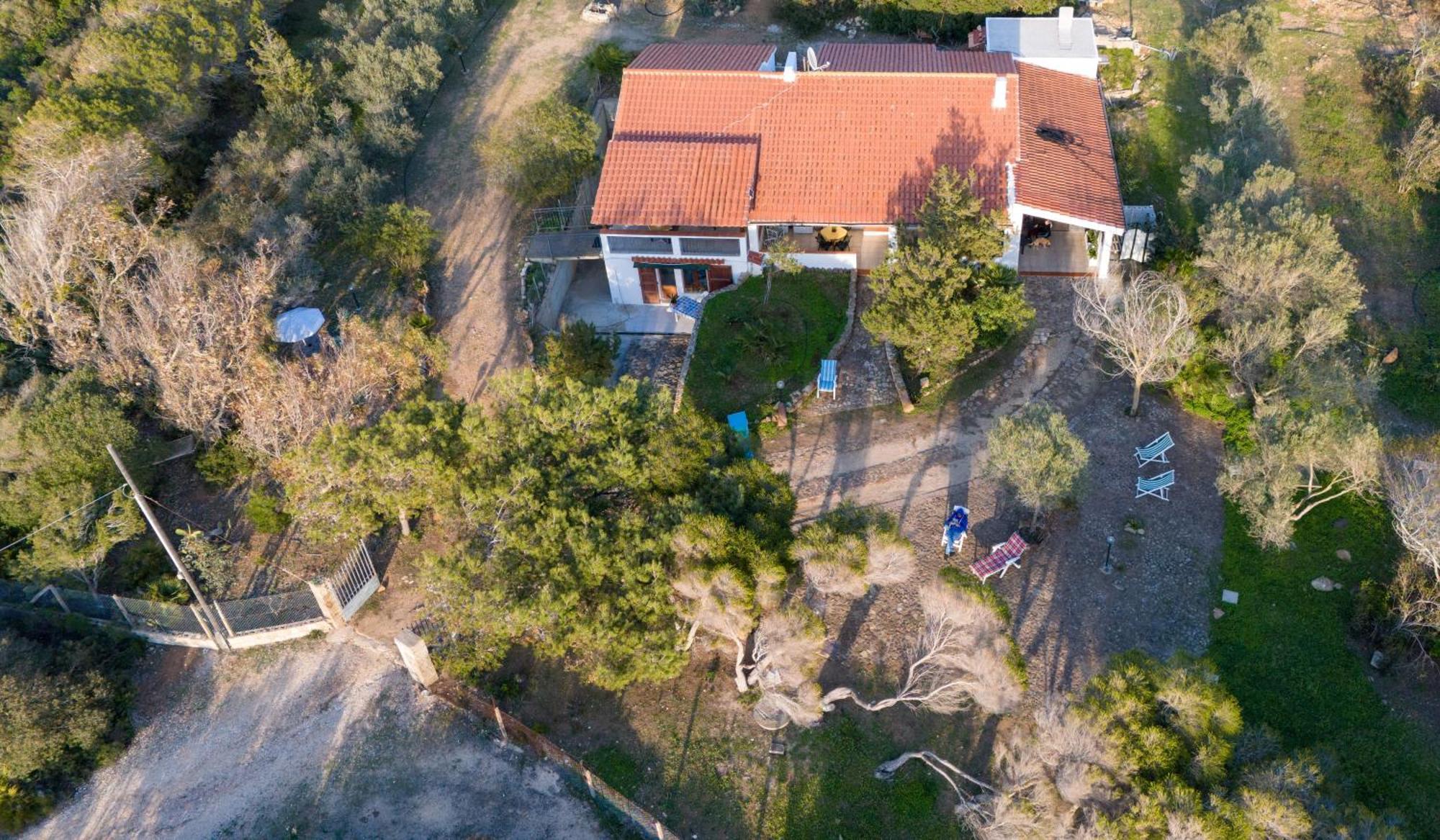 Casa Vacanze Cala Sapone Сант-Антиоко Экстерьер фото